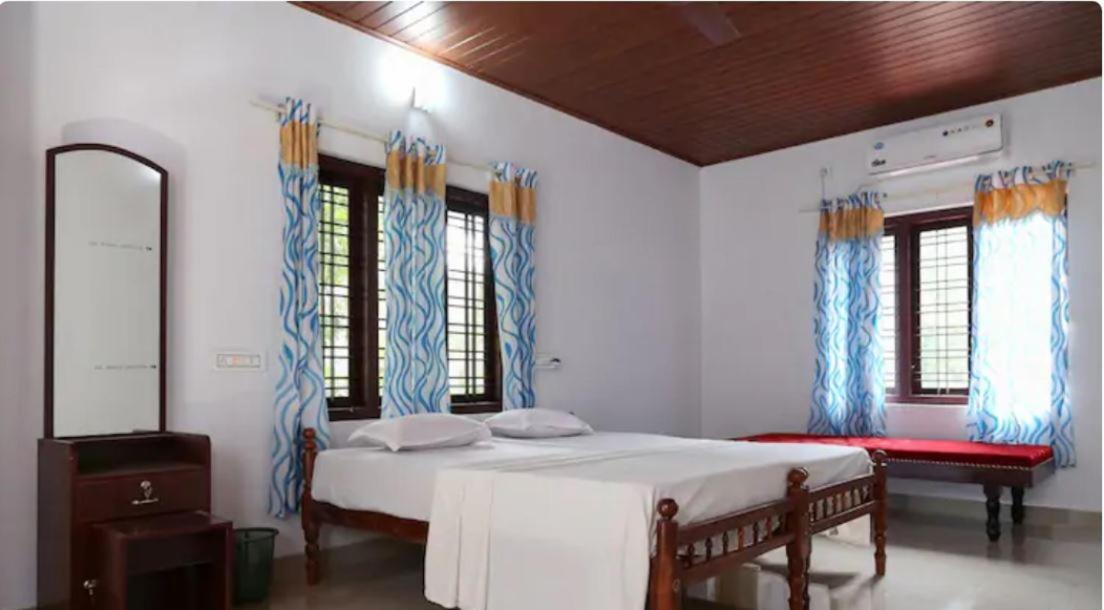 Lovedale Lakeside Homestay