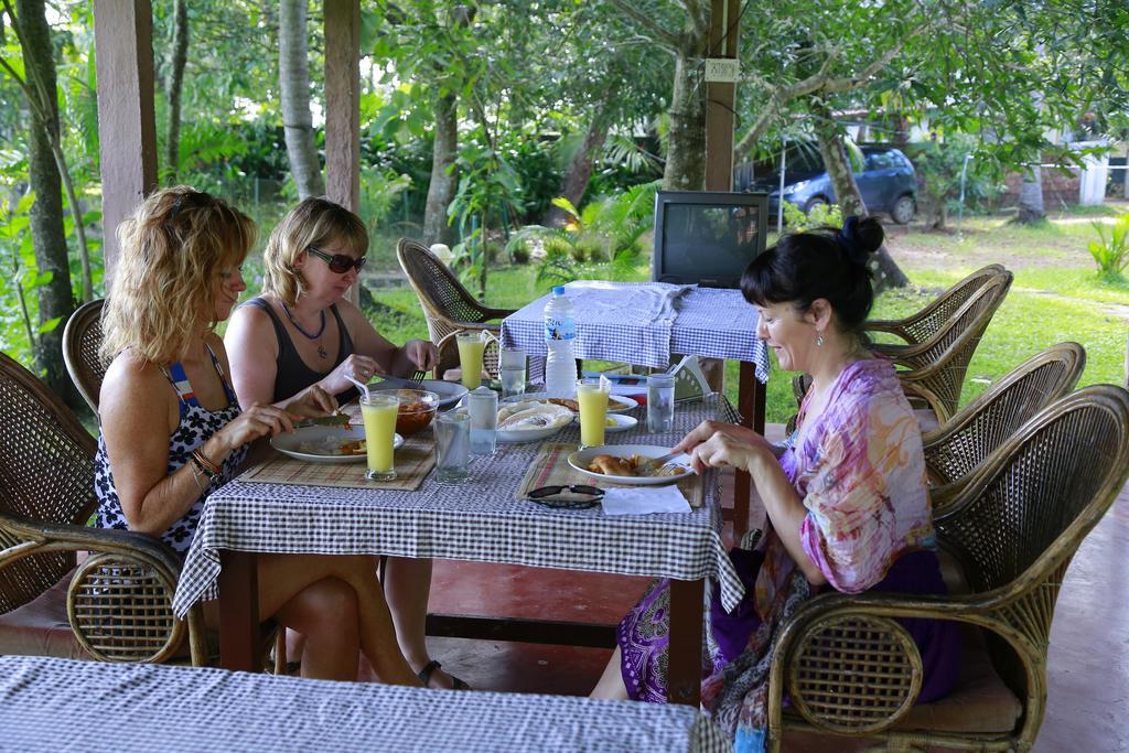 Homestay Lovedale Lakeside